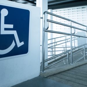 Handicap : Découvrez les nouvelles aides révolutionnaires pour l'accessibilité ! handicap aides travaux accessibilite