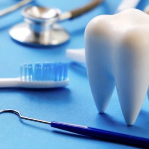 ALERTE: L'Ordre en GUERRE contre une école de "denturistes"! Plainte ordre plainte denturistes
