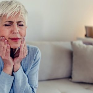 Ménopause : Insuffisance rénale et perte de dents - Découvrez Ménopause : la perte de dents liée à l’insuffisance rénale ?